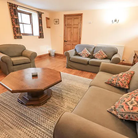 בית נופש The Byre קוקרמאות'